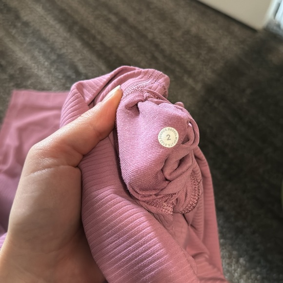 Lululemon Ribbed Align Leggings - Picture 7 of 8